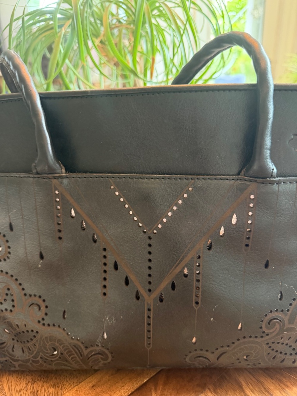 Patricia Nash Large Black Leather Laser Cut Paris Satchel With Silver Backing - Picture 9 of 11